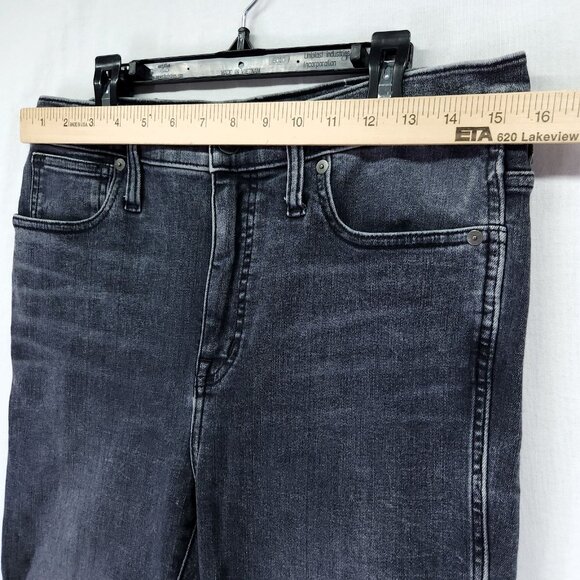 Madewell 10" High Rise Skinny Crop Jeans Size 30 Dark Wash with Whiskering - Picture 3 of 14